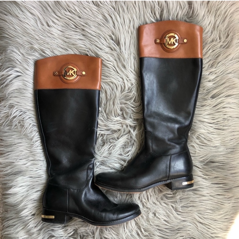 Michael Kors Leather Logo Plated Riding Boots
Size 7.5 - Picture 1 of 12